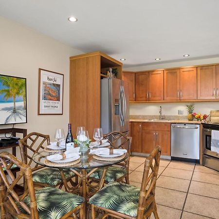 Beautiful 1 Bedroom Condo With Ocean Views | Oceanfront Kihei Exterior photo
