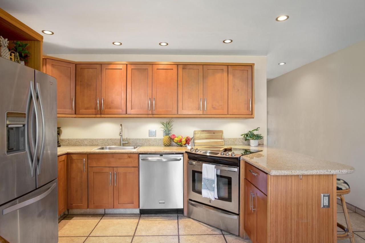 Beautiful 1 Bedroom Condo With Ocean Views | Oceanfront Kihei Exterior photo